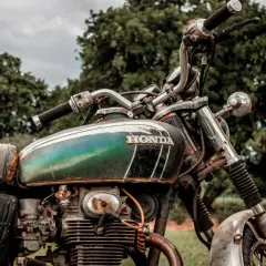 Czy można zarejestrować motorower bez dokumentów? Sprawdź ryzyka i wyjątki