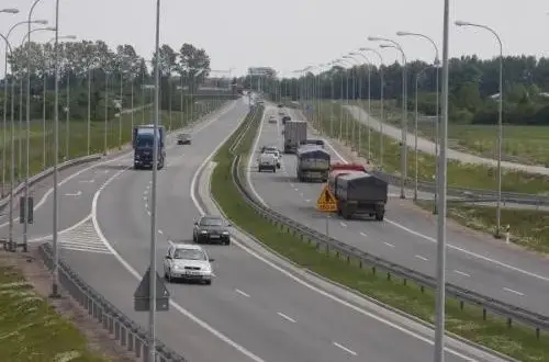 Jak uniknąć kar i zapłacić za autostradę A2 Konin-Stryków – poradnik dla kierowców