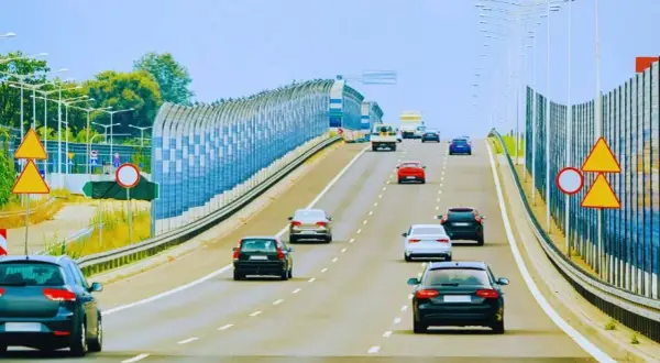 Jak zapłacić za autostradę Wielkopolska i uniknąć kar? Wszystkie metody płatności