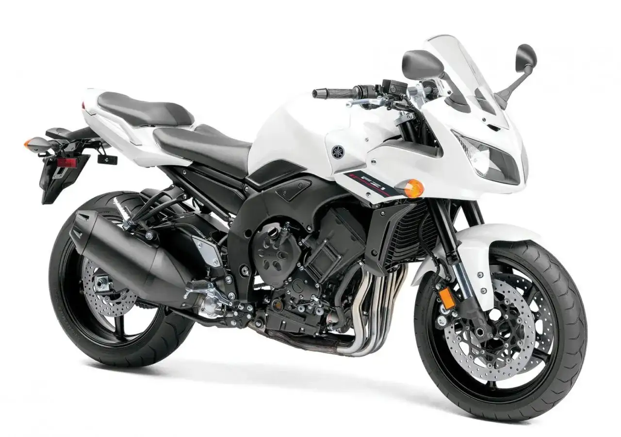Yamaha FZ - co warto wiedzieć o tej rodzinie motocykli?
