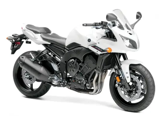 Yamaha FZ - co warto wiedzieć o tej rodzinie motocykli?